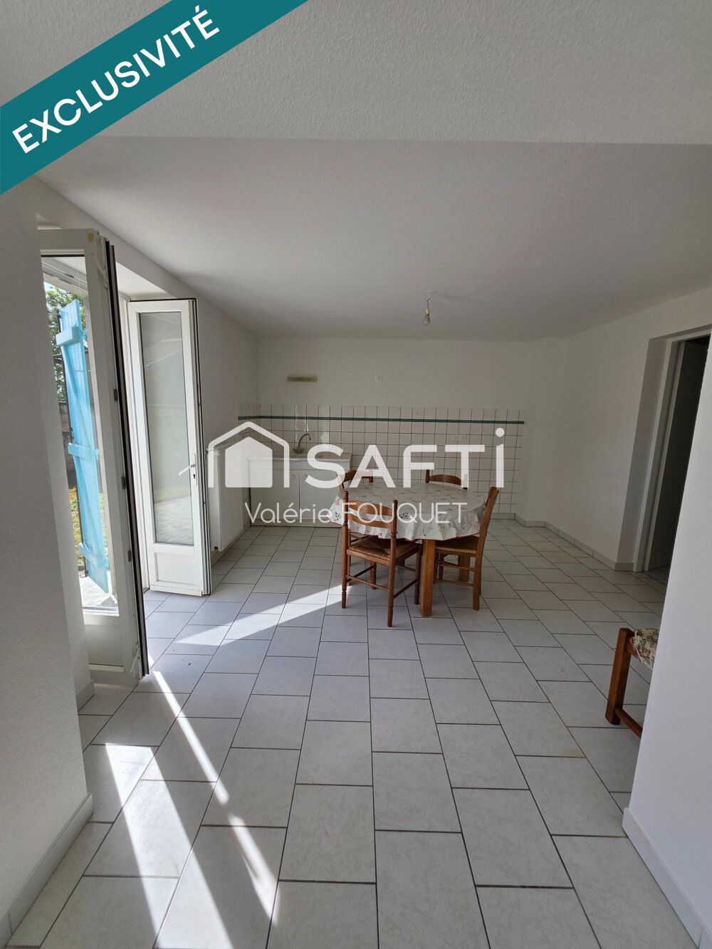 Vente Maison ÉTON, UNE MAISON PLEINE DE POTENTIEL… ET DE BELLES POSSIBILITÉS ! Eton