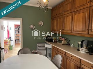  Maison  vendre 8 pices 146 m