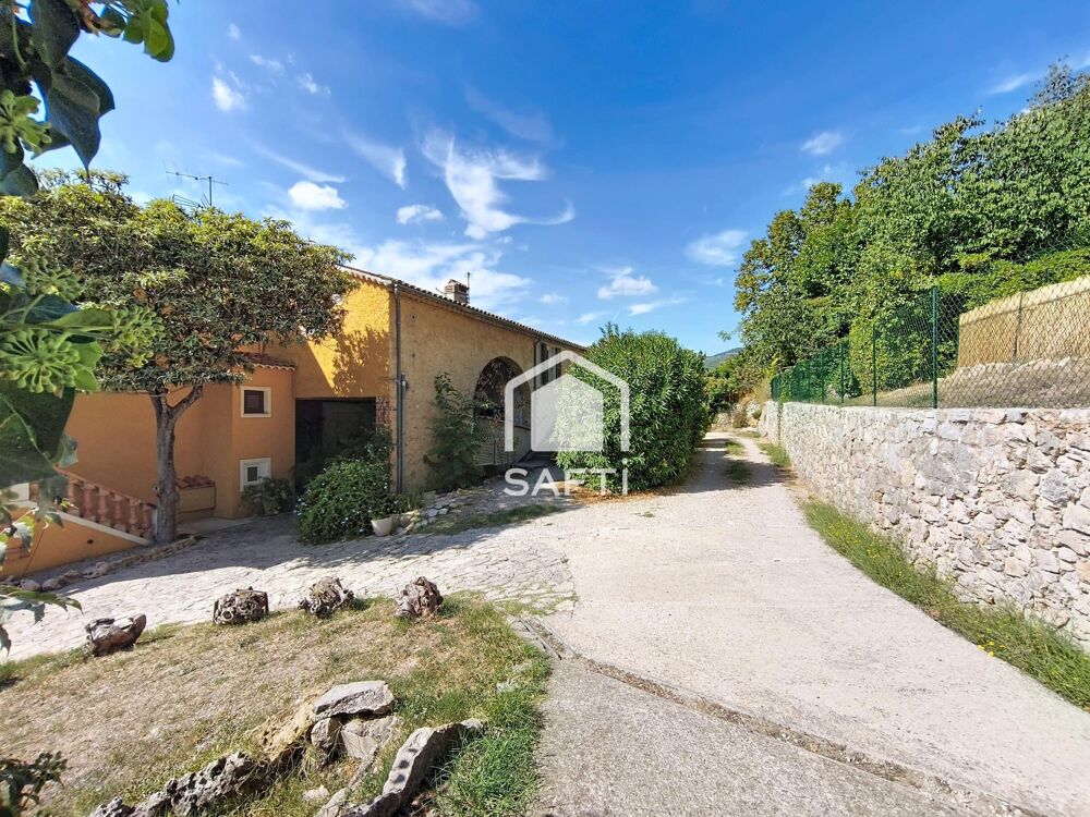 Location Appartement T4+jardin+studette+parking 78m2 +22m(annexes) Fayence