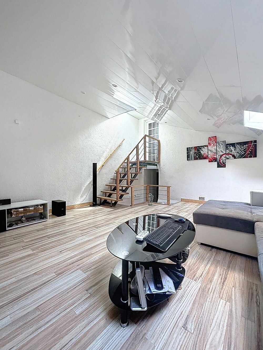 Vente Maison maison de village rénovée, prête à vivre avec toit terrasse Servian