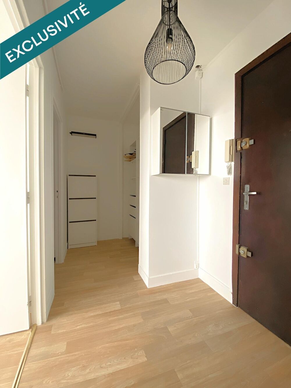 Location Appartement 15 mins de la Gare, avec balcon et parking Poissy