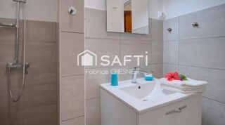  Immeuble à vendre 266 m²