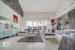  Maison à vendre 6 pièces 223 m²
