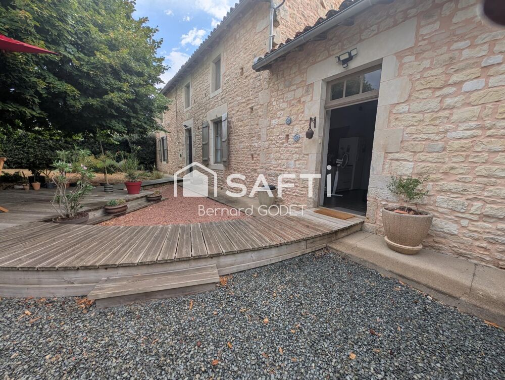 Vente Maison Maison de caractère rénovée avec dépendance. La chapelle-pouilloux