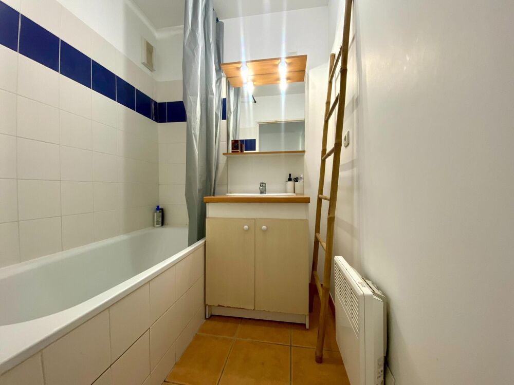 APPARTEMENT COUP DE COEUR A DECOUVRIR A 10 MINUTES EN VELO DE LA ROCHELLE !