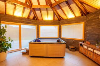  Maison � vendre 10 pi�ces 280 m�