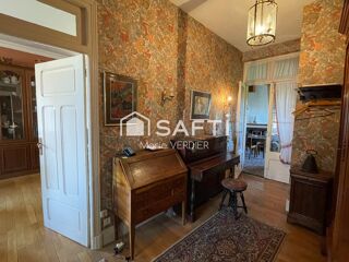 Vente Immeuble Immeuble avec 1 local commercial, un T5-T6 + un studio et un beau terrain Montbazens