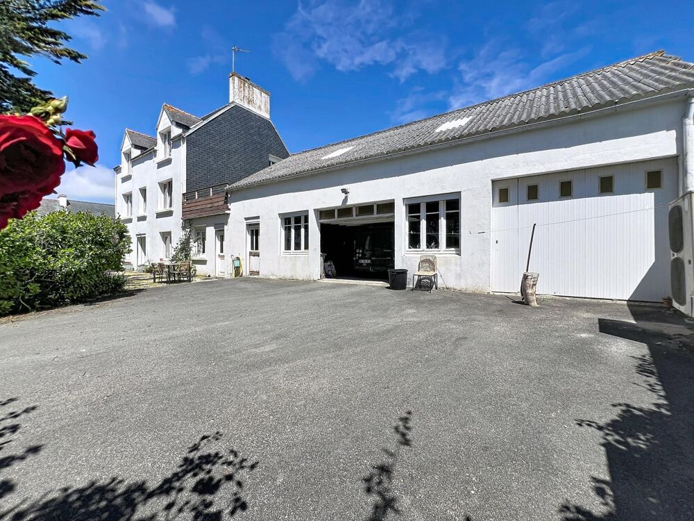 Vente Maison Maison 9 pièces, 215 m² Treffiagat