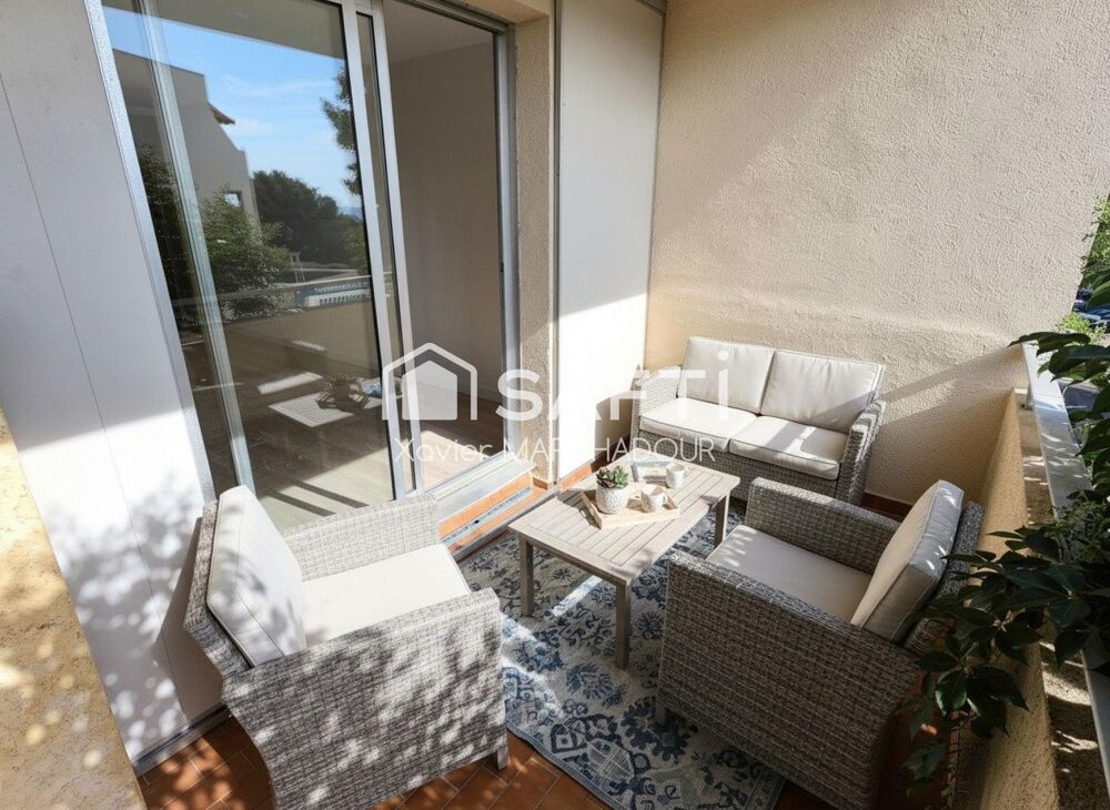Vente Appartement LA CIOTAT – STUDIO AVEC TERRASSE ET APERÇU MER La ciotat