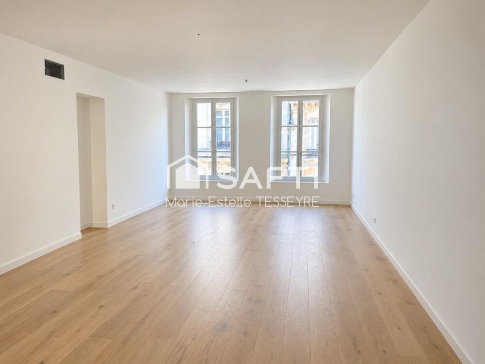 Vente Appartement Bordeaux grands hommes – Élégant appartement de 86,10 m² au dernier étage – 2 chambres Bordeaux