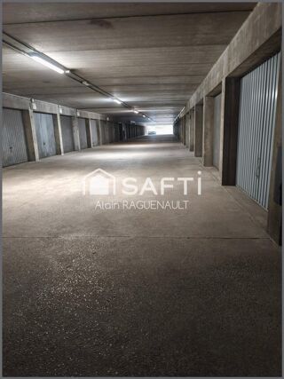  Parking / Garage � vendre 14 m�