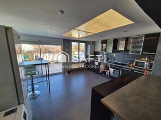  Maison  vendre 5 pices 101 m