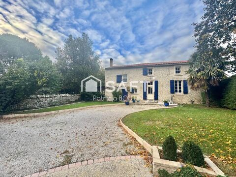   MAISON EN PIERRE 3 CHAMBRES ET PI�CE POUR ACTIVIT� PROFESSIONNELLE A 15 MINUTES DE NIORT ! Maison - 8 pi�ce(s) - 167 m�