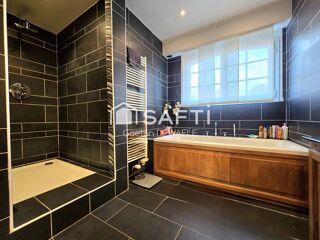  Maison � vendre 10 pi�ces 243 m�