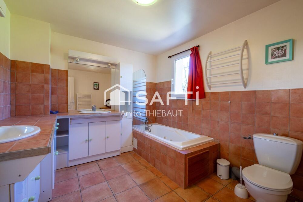 � vendre  Maison Saint-Rapha�l (83700)