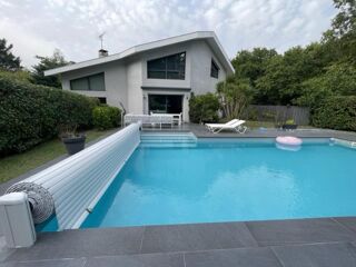  Maison � vendre 11 pi�ces 300 m�