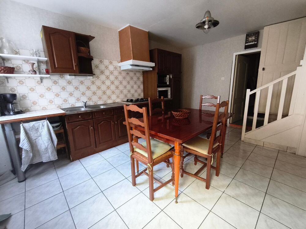 Maison mitoyenne de 108 m²  Idéale pour grande famille ou projet locatif
