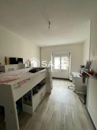  Immeuble à vendre 146 m²
