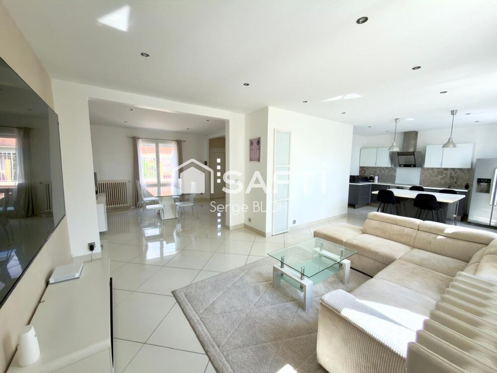 Vente Maison NOGENT SUR OISE, BELLE MAISON FAMILIALE EN PIERRE Nogent-sur-oise