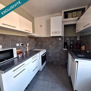  Immeuble � vendre 203 m�