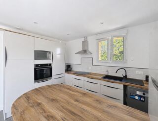  Maison à louer 4 pièces 83 m²