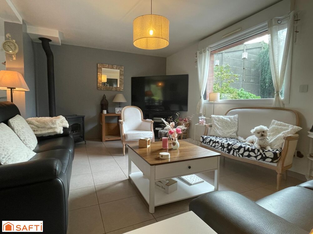 Vente Maison Maison individuelle de 116 m² – 3 chambres, bureau, jardin et piscine Estaires