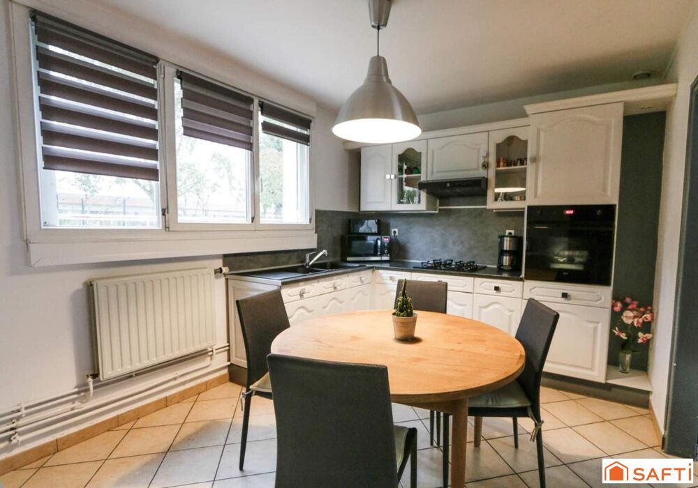 Vente Maison Un cocon familial spacieux vous attend! Saint-quentin