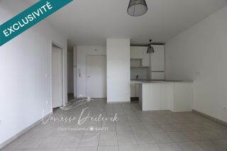 Vente Appartement DOURDAN – APPARTEMENT 2 PIÈCES AVEC BALCON ET 2 PLACES DE PARKING – TOUT À PIED ! Dourdan