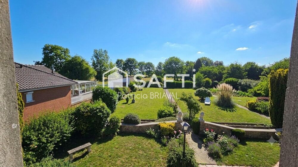 SUPERBE BOURGEOISE AU CACHET PRESERVE