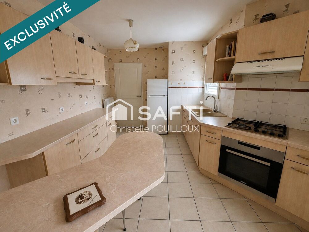 Vente Maison Maison plain pied, 3 chambres, garage; préau camping-car Niort
