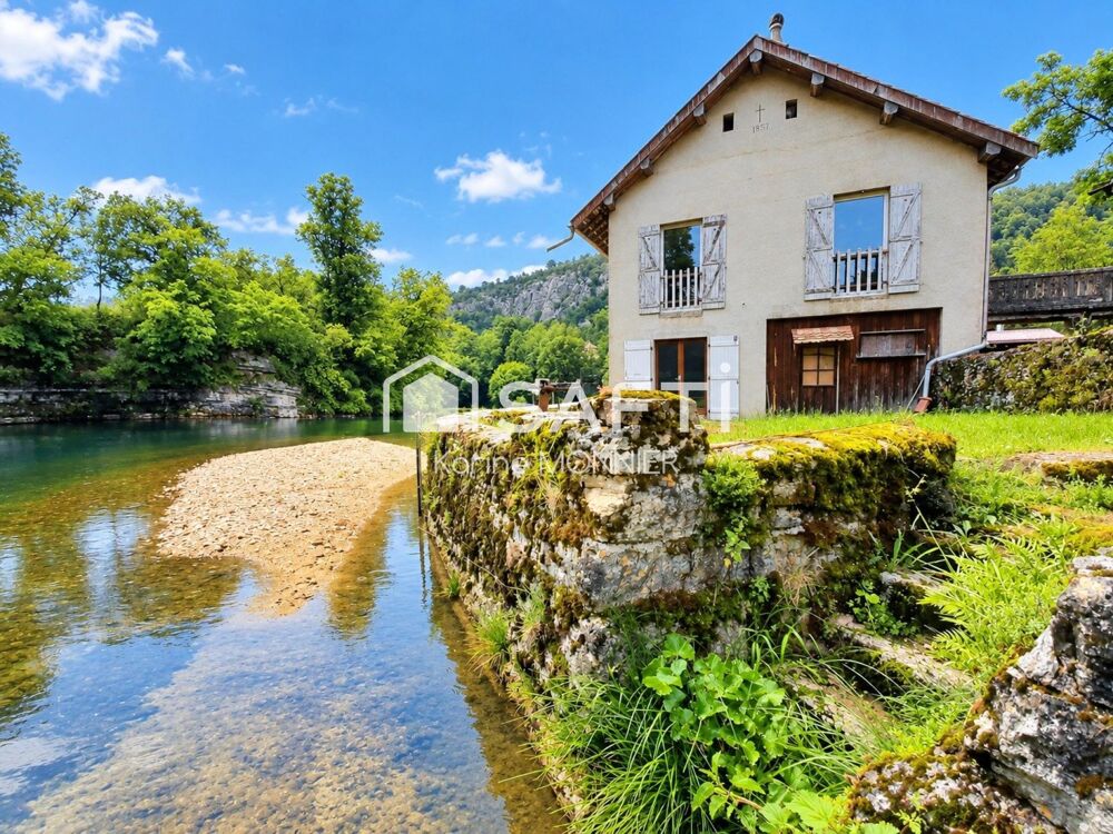 Vente Maison Maison en pierre située en bord de rivière Champagnole