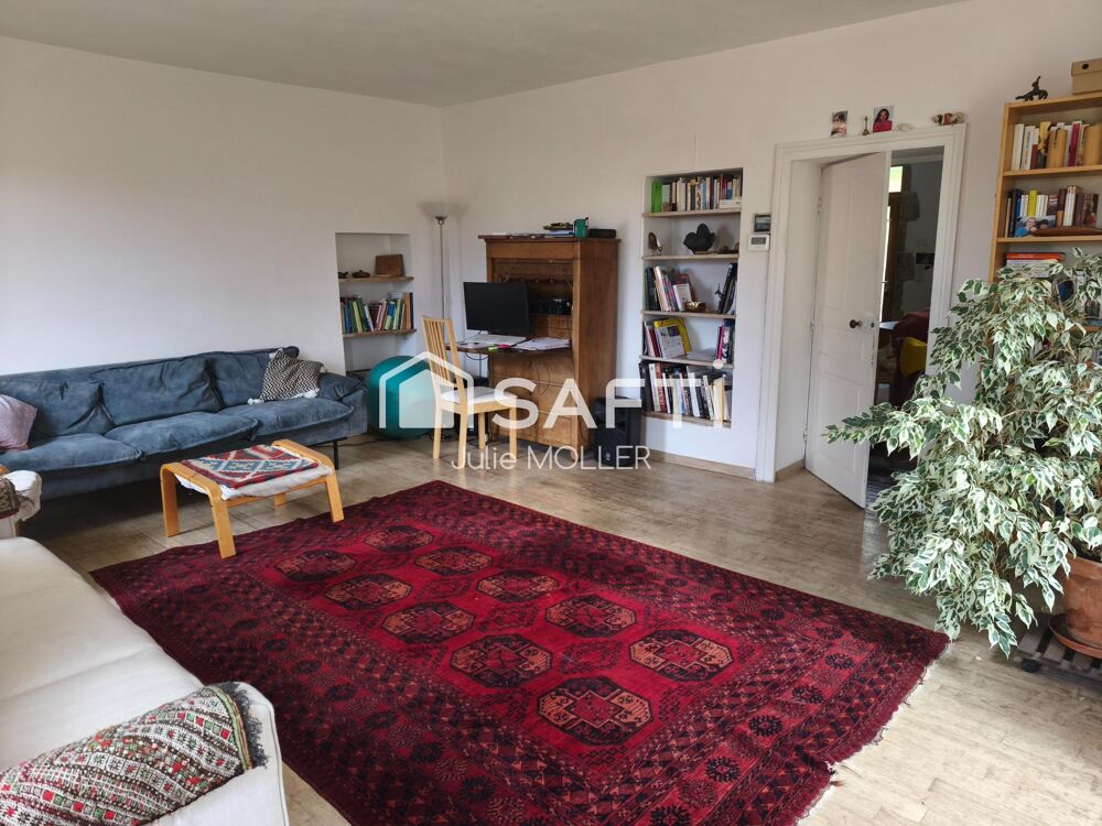 Maison de caractère sur 1,15 ha avec dépendances