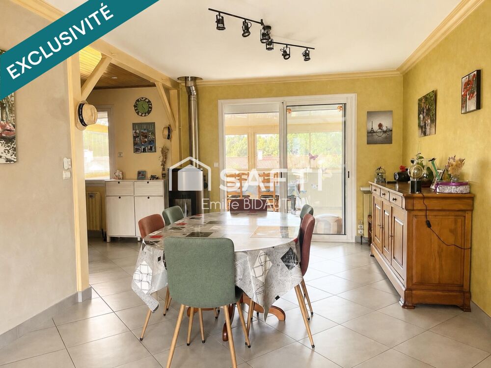 Vente Maison Maison 123 m² habitables, 4 chambres, centre-bourg Montaigu vendee