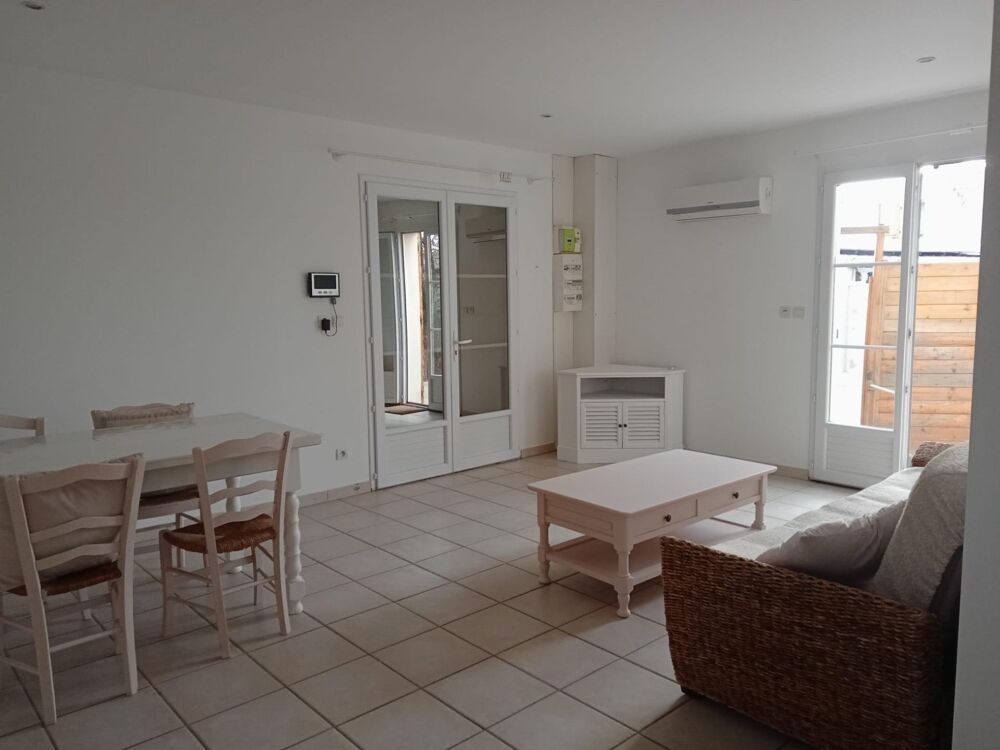 Vente Maison Maison T4 avec jardin et 2 places de parking Caromb