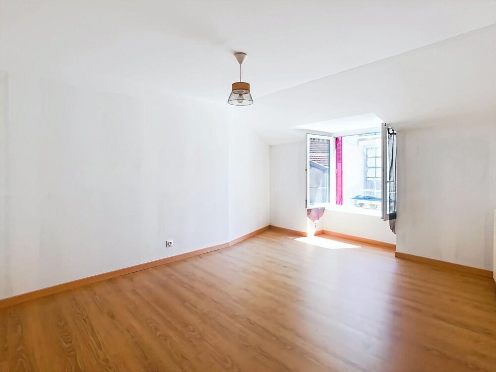 Maison 6 pièces 163m²
