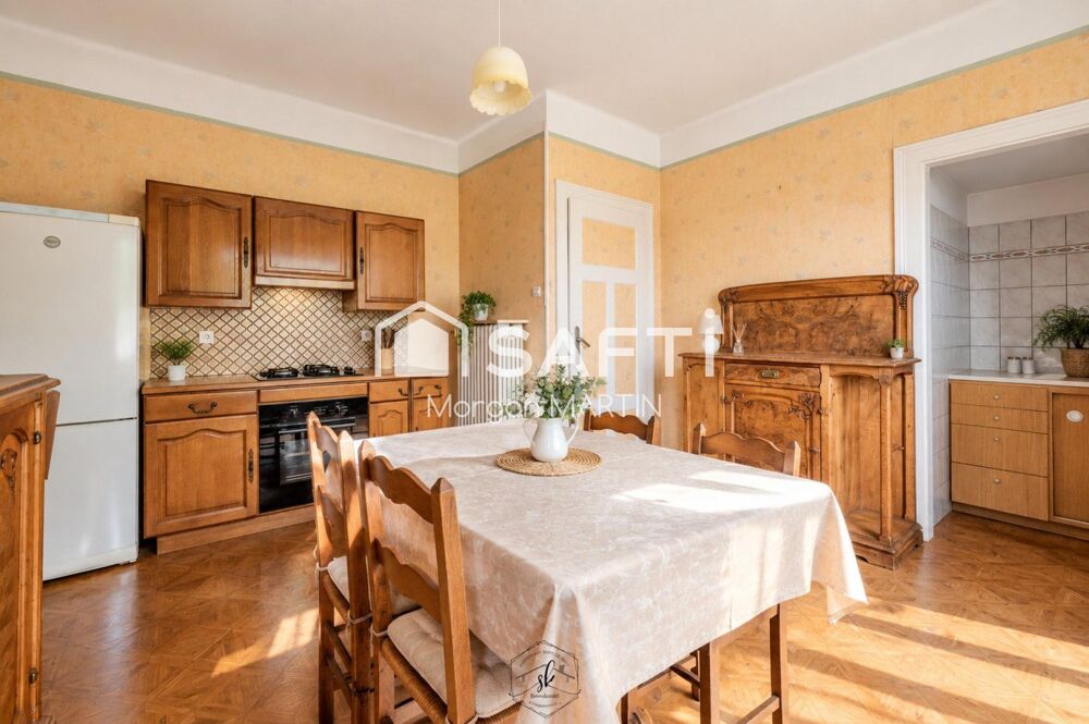 Vente Maison Maison de 123m² à MARLY avec un beau potentiel. Marly