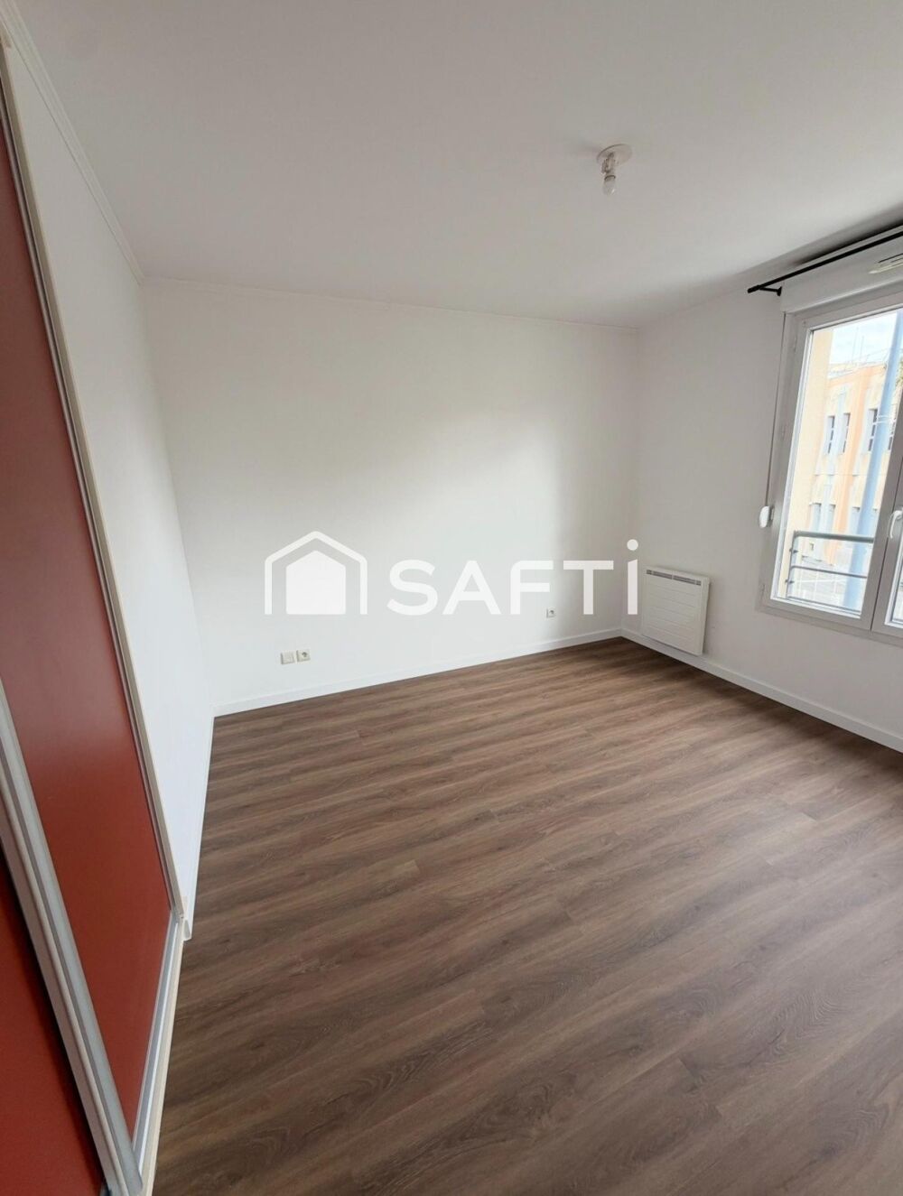 Vente Appartement APPARTEMENT T2 RENOVE AVEC BALCON - ARRAS Arras