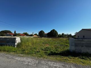  Terrain à vendre 746 m²