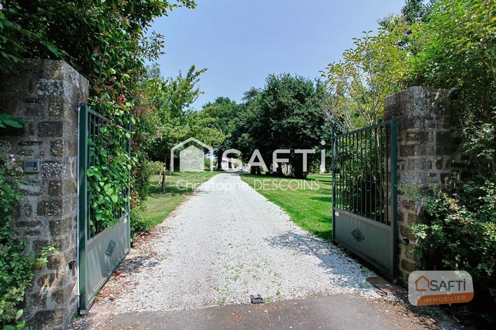 Propriété de charme avec 3 maisons sur 12 700 m²  idéale pour projet de gîtes  Aron (53440)