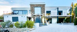  Maison  vendre 9 pices 345 m