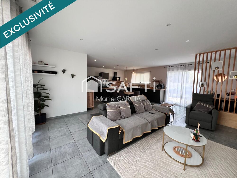 Vente Maison Maison-plain-pied 130 m² – 5 chambres – Terrain 1 070 m² – Piscinable- borne électrique pour recharger voiture. Bessens
