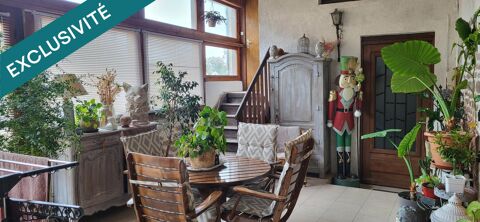   Joli corps de ferme avec d�pendances Maison - 4 pi�ce(s) - 113 m�