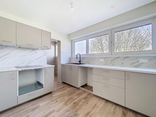  Appartement � vendre 4 pi�ces 86 m�
