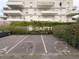 Parking / Garage à vendre 1814 m²