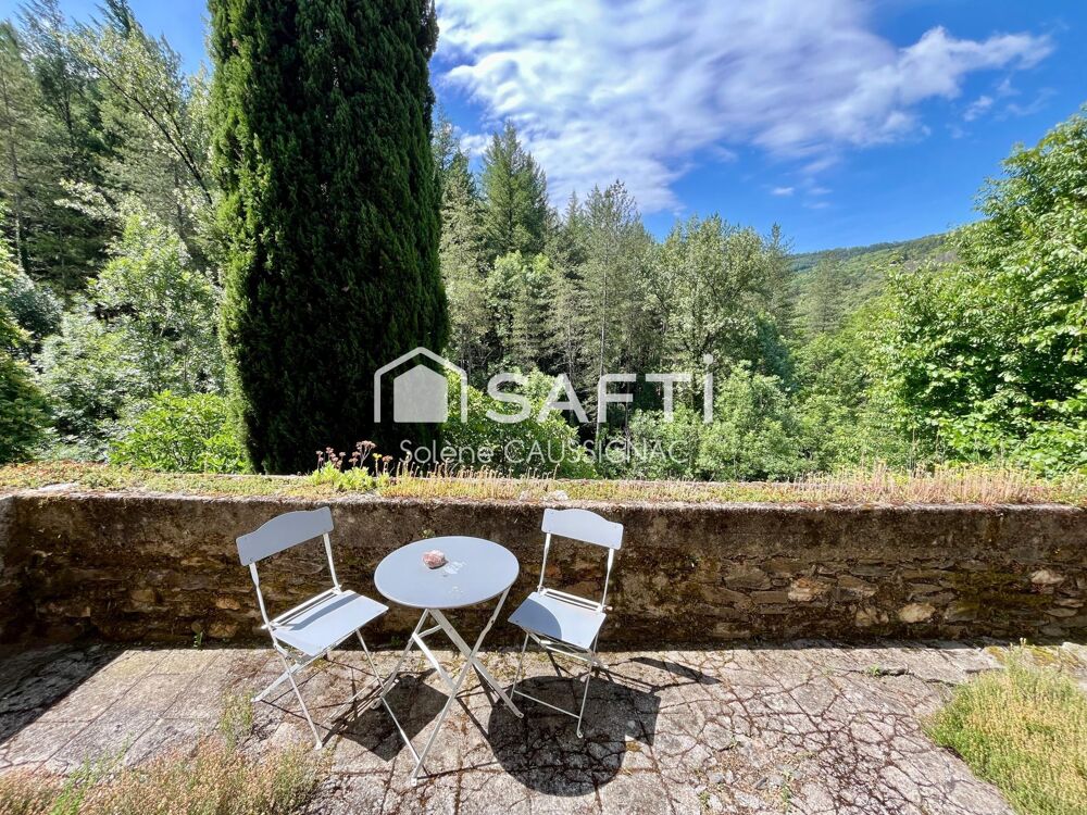 à vendre  Maison Le Collet-de-Dèze (48160)