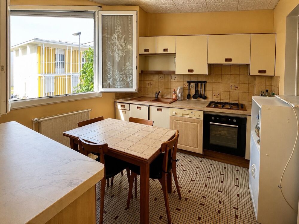 AGEN - Maison à fort potentiel avec garage et terrain de 180 m2