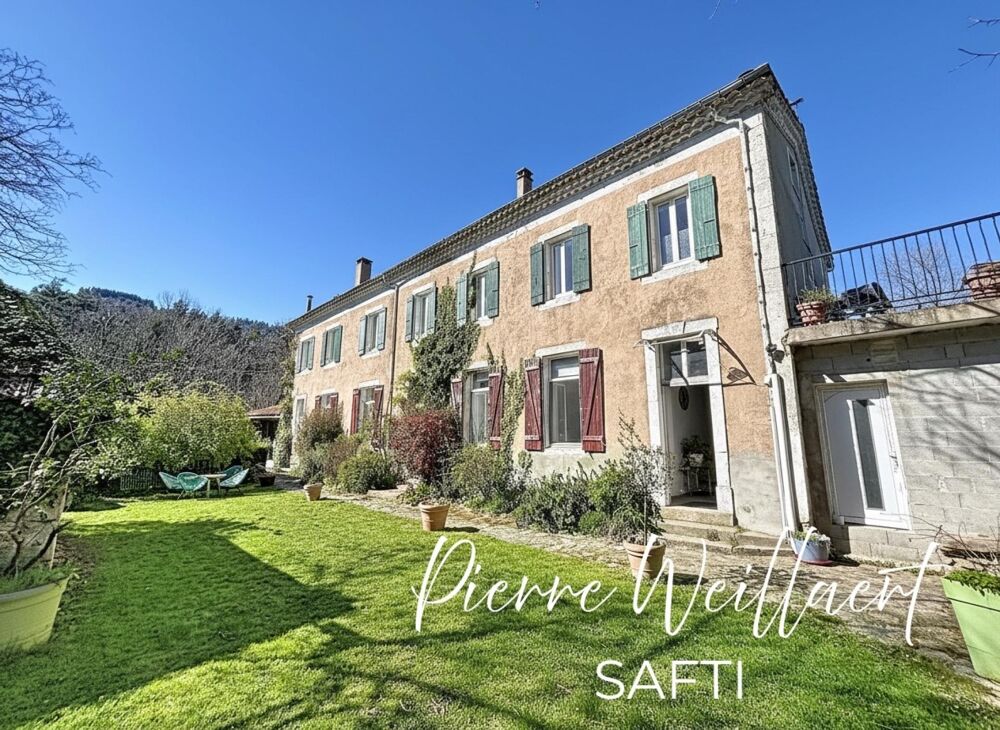 Ancienne École Rénovée avec Fort Potentiel de Gîtes  Ardèche