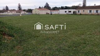 Terrain à vendre 956 m²