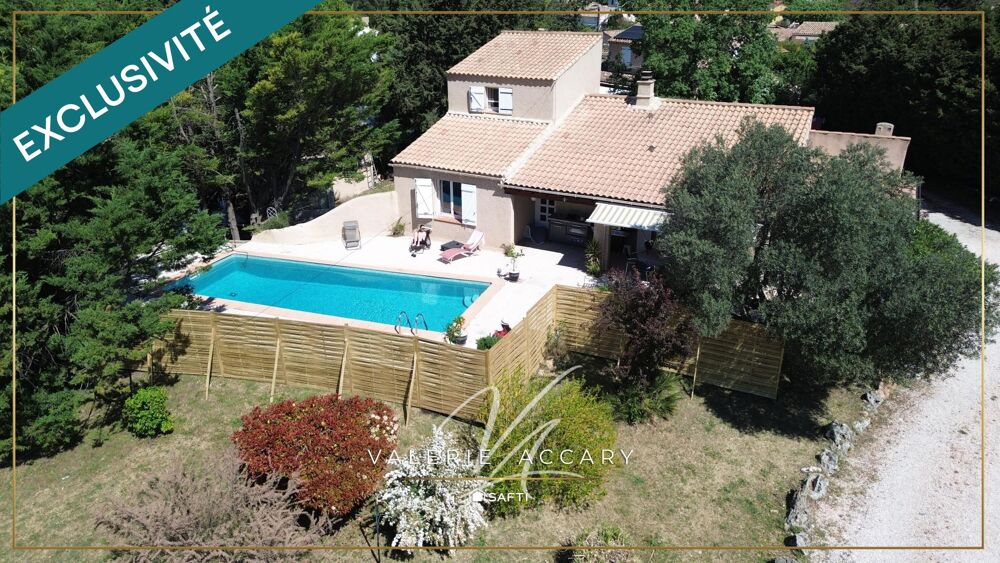 Rocbaron : Maison de 130 m² sur un terrain de 1718 m² avec piscine, garage, dépendance...