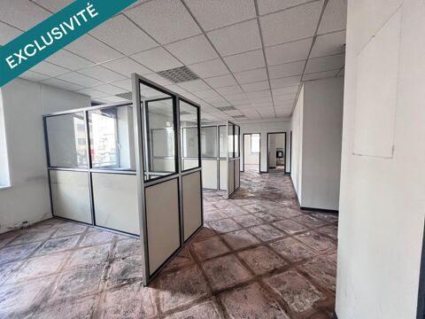 Du local commercial &agrave; l'appartement: tout est envisageable!! 128000 57600 Forbach